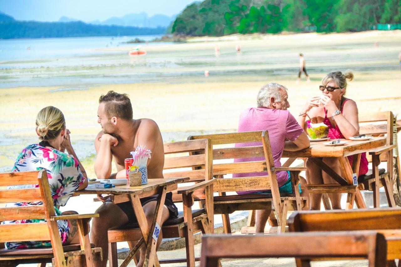 Baan Tubkaek Hotel Pantai Tab Kaek Bagian luar foto